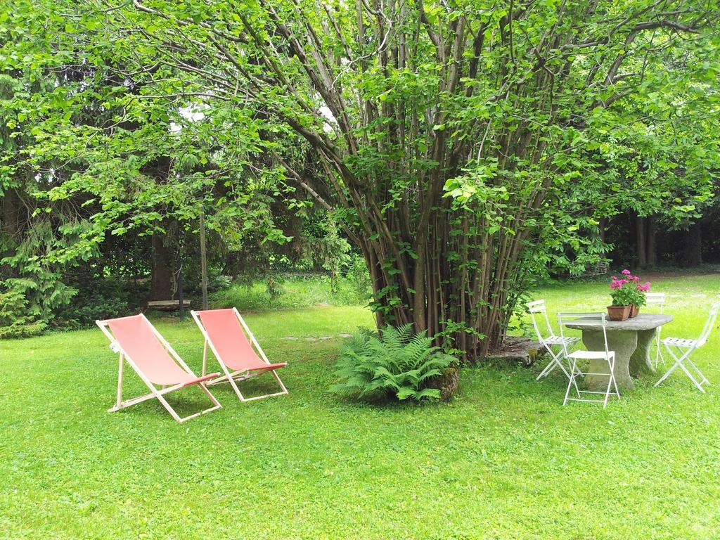 Appartamento Il Faggio Rosso Albiolo Camera foto