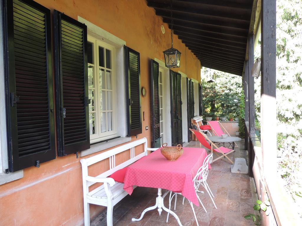 Appartamento Il Faggio Rosso Albiolo Esterno foto