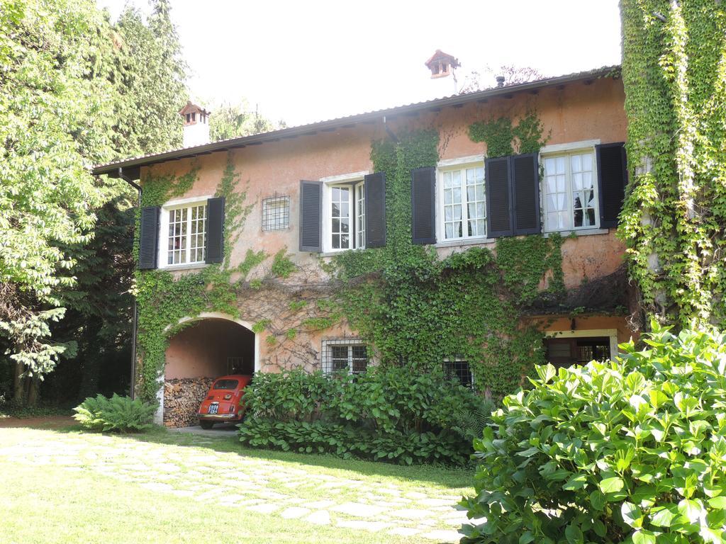 Appartamento Il Faggio Rosso Albiolo Esterno foto