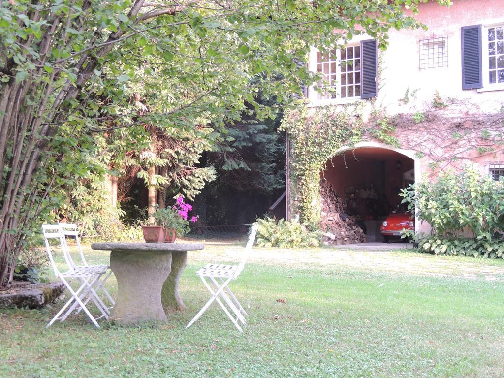 Appartamento Il Faggio Rosso Albiolo Esterno foto